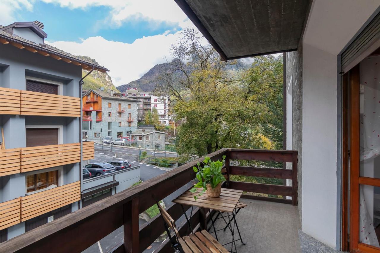Ihost Flat - Valmalenco Centro Apartment Киеза ин Валмаленко Екстериор снимка