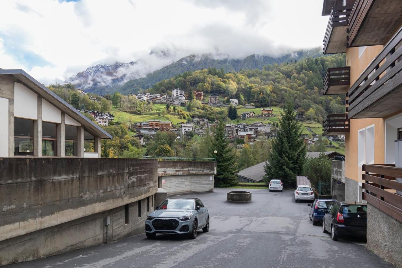 Ihost Flat - Valmalenco Centro Apartment Киеза ин Валмаленко Екстериор снимка